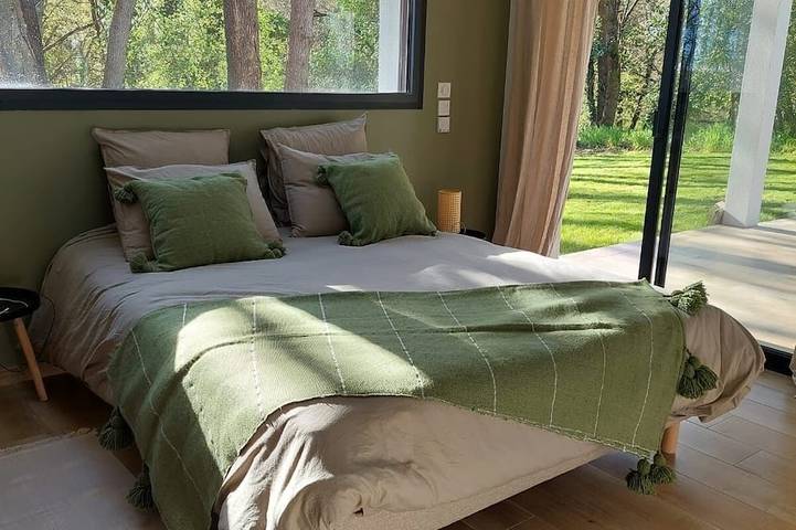 Fully equipped villa with swimming pool Bicycle path 100 m 5 min from St Palais in Saint-Augustin, Côte de Beauté