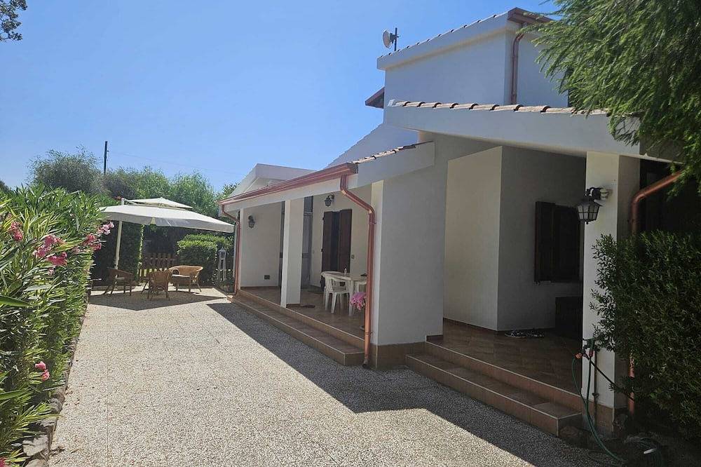 Maison avec jardin à quelques pas de la mer - Iun in Calasetta, Île de Sant'Antioco