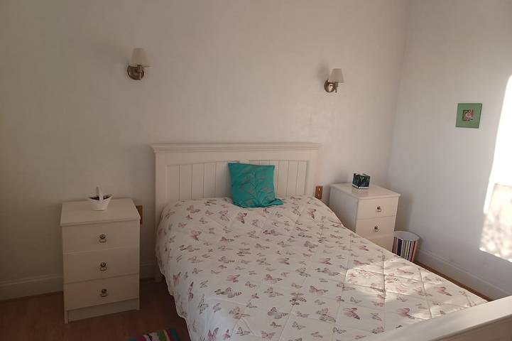 Location de vacances pour 9 personnes, avec jardin et terrasse, animaux acceptés à Clussais-la-Pommeraie - 2