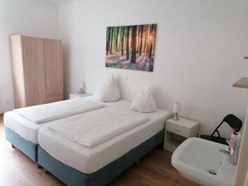 Ferienhaus für 32 Personen, mit Terrasse, mit Haustier in Kröv