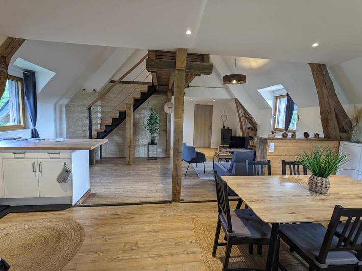 Gîte pour 6 personnes, avec jacuzzi et jardin à Barneville-la-Bertran