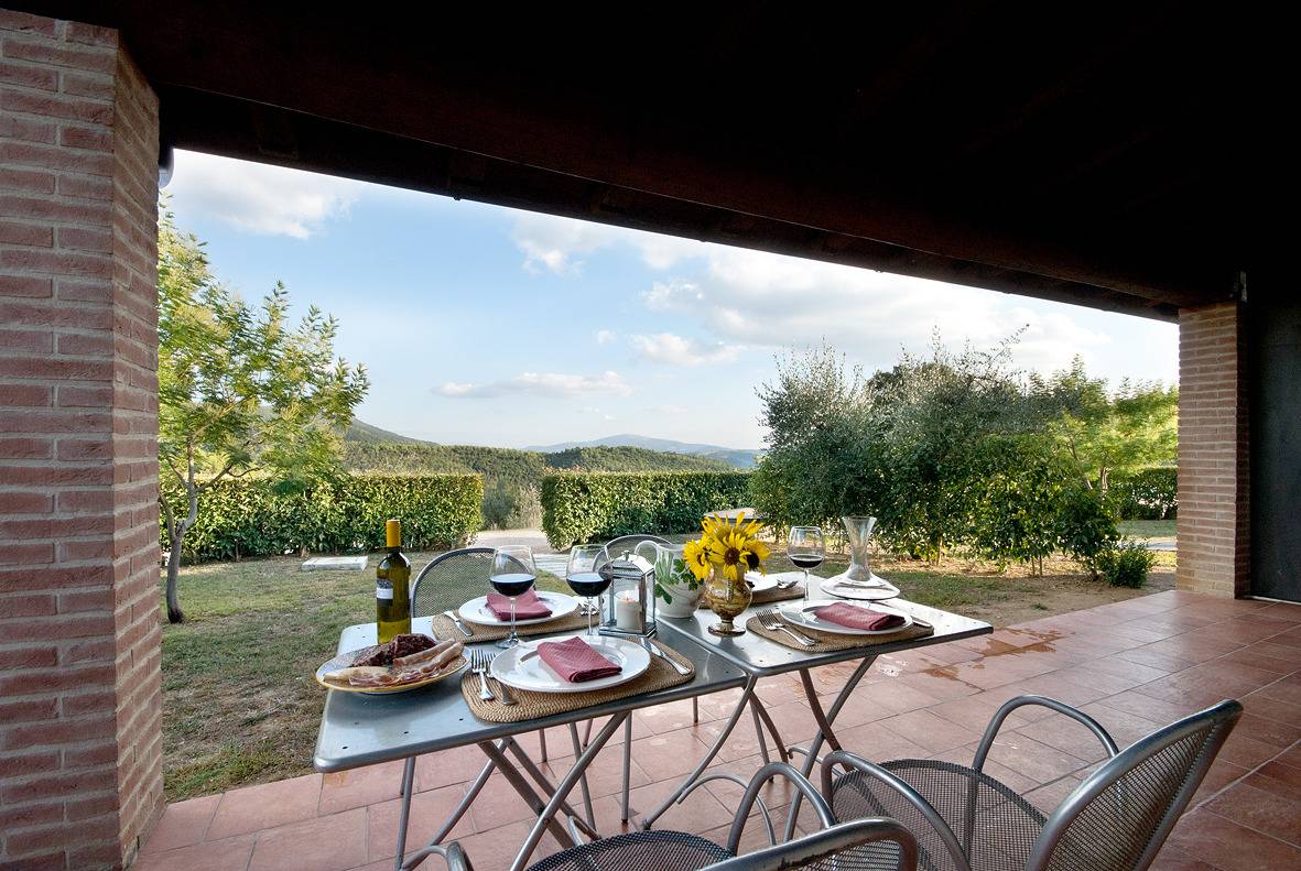 Apartamento vacacional entero, Apartamento vacacional con piscina y pequeña finca  in Gualdo Cattaneo, Provincia de Perugia