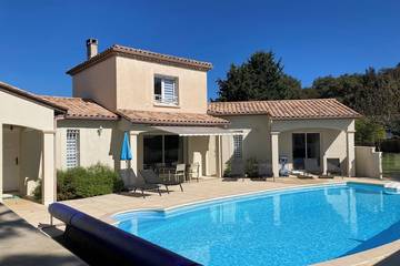 Gîte pour 8 personnes, animaux acceptés à Lalinde