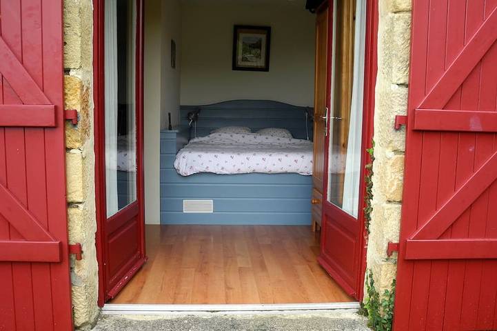 Location de vacances pour 6 personnes, avec terrasse et jardin à Groléjac - 4