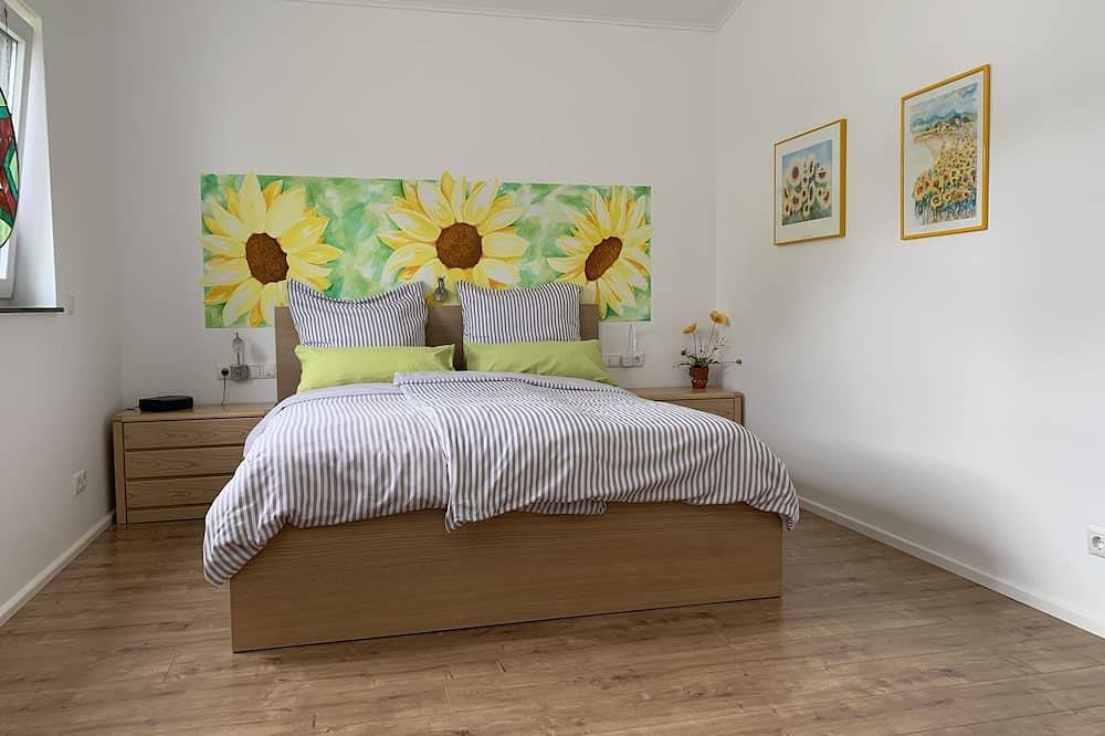 Schön gelegenes Ferienhaus mit Garten in Vallendar, Osteifel