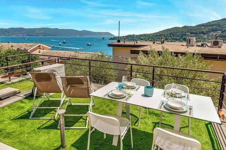Holiday apartment for 4 people, with pool - 1