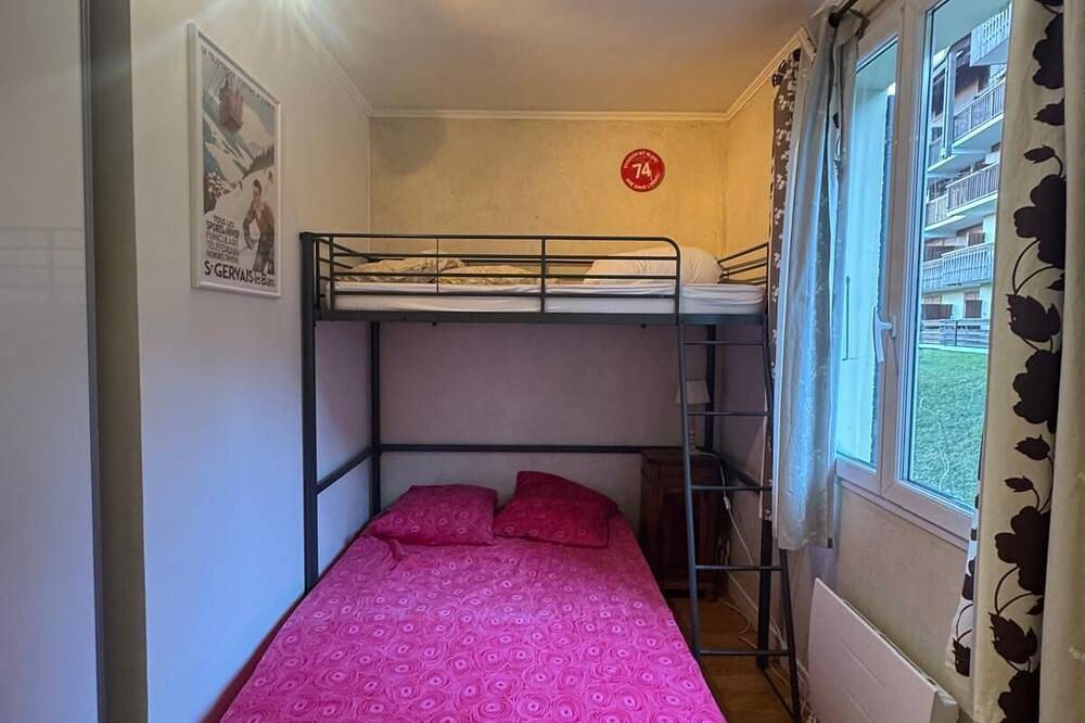 Appartement entier, Bel appartement au coeur de ville ,  accès direct à pied aux  Thermes, in Saint-Gervais-les-Bains, Pays du Mont-Blanc