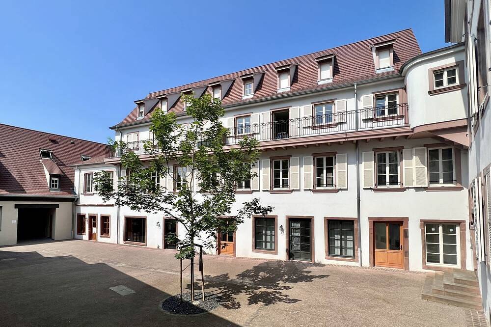 Ganze Wohnung, ❤️️Historic building ❤️️ Downtown ❤️️ Private Terrasse in Haguenau, Nordelsass