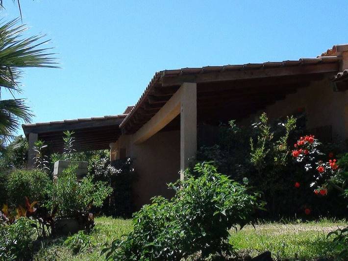 Location de vacances pour 4 personnes, avec Terrasse et Jardin dans Plage de Scodi-Neri