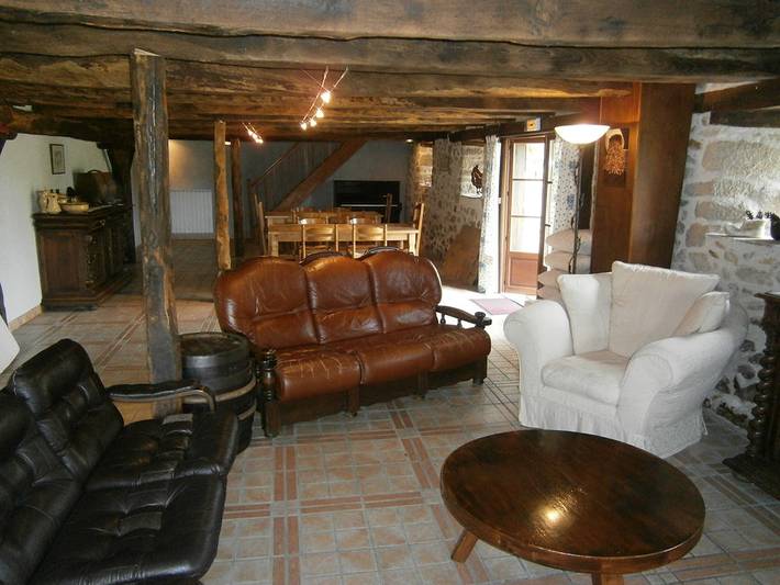 Gîte pour 12 personnes, avec Terrasse et Jardin en Corrèze - 4