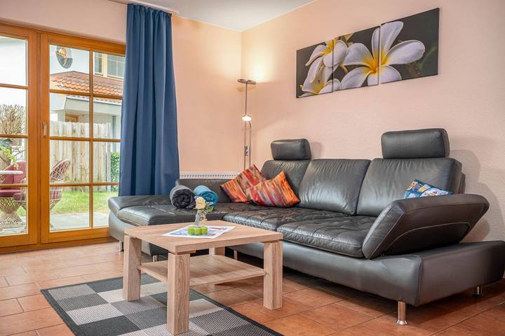 Ferienwohnung für 3 Personen, mit Garten in Zingst - 2