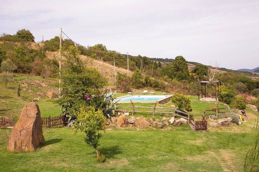 Splendid farmhouse in Val d'Orcia with private swimming pool and sauna in Radicofani, Val d'Orcia