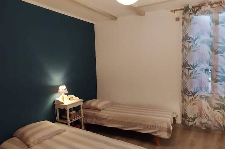 Location de vacances pour 4 personnes, avec terrasse et jardin, animaux acceptés à Lamothe-Montravel - 4
