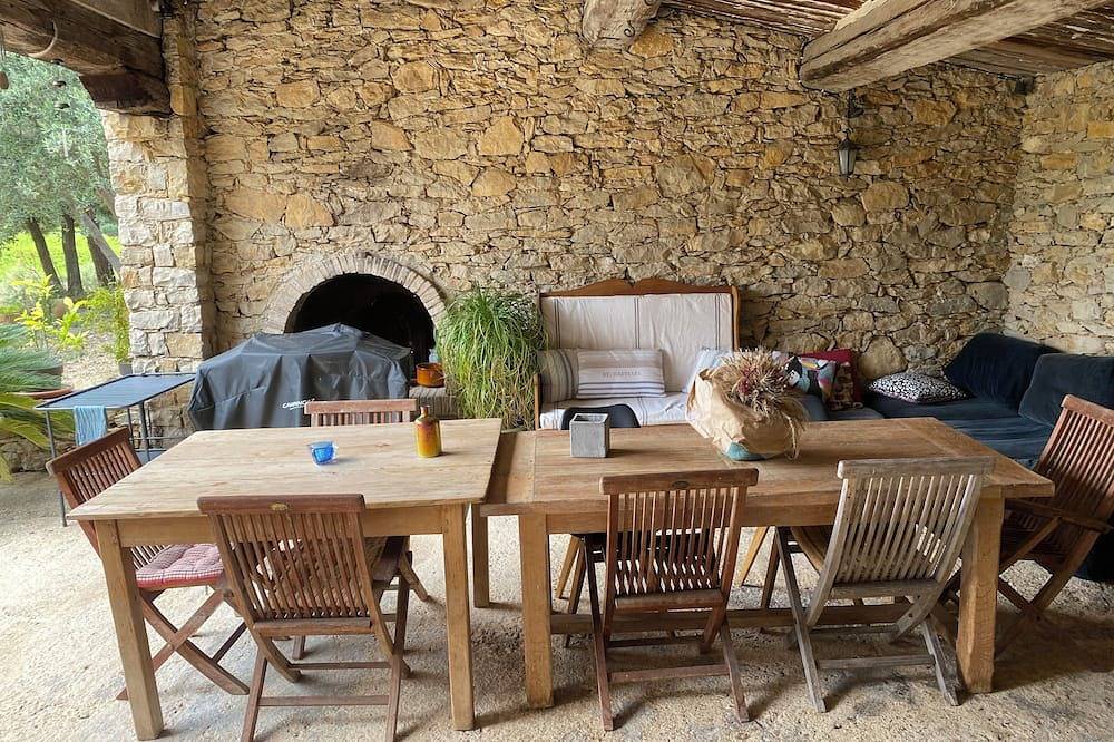 Maison Pipette authentic Provence and Nature 10 min from Circuit Paul Ricard in Circuit Paul-Ricard, Le Castellet