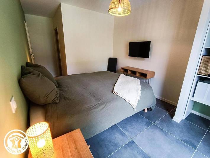 Location de vacances pour 2 personnes, avec piscine et jardin à Lissac-et-Mouret - 4