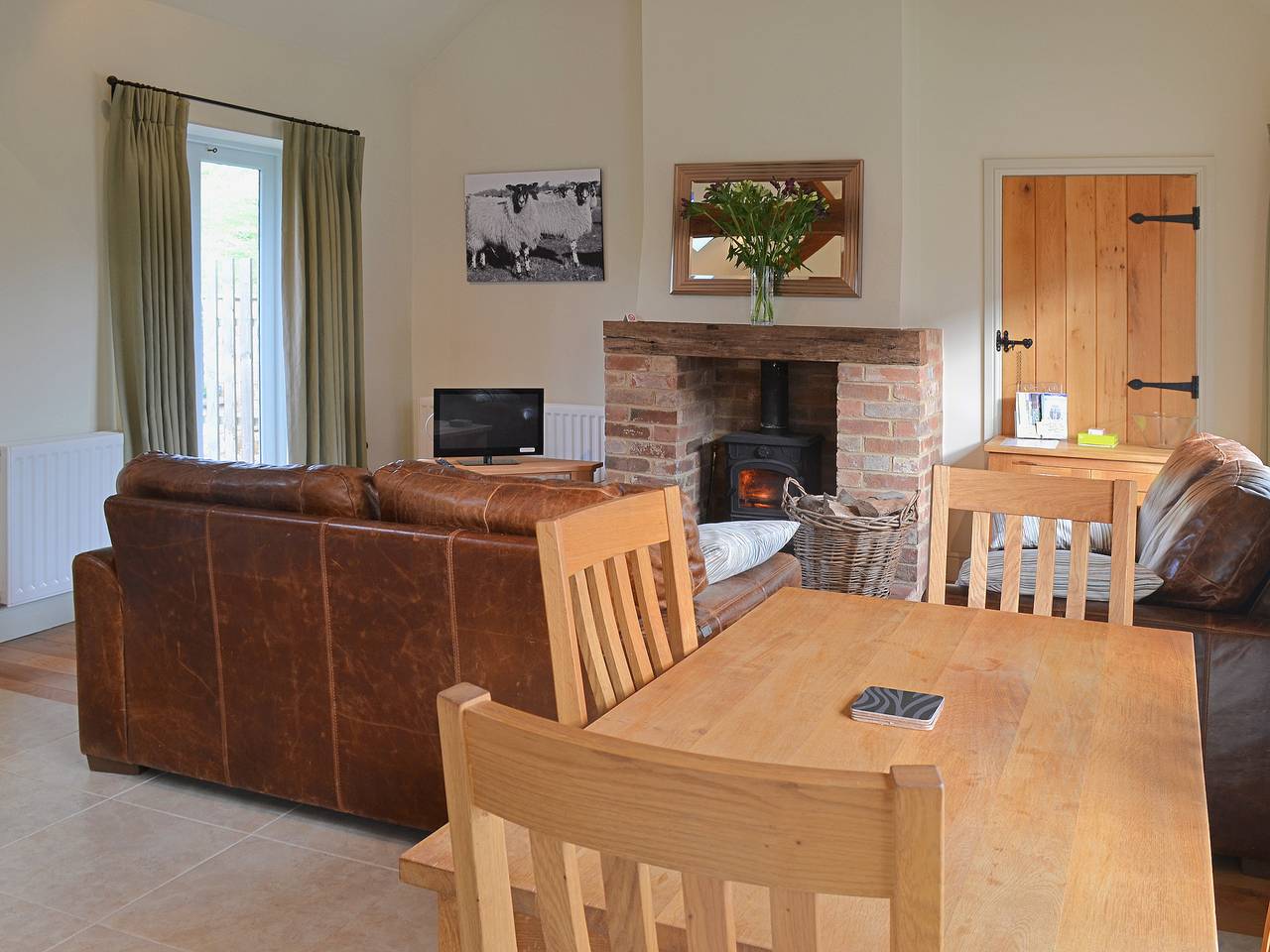 Jumbo's Stable in Whitchurch (Warwickshire), Warwickshire