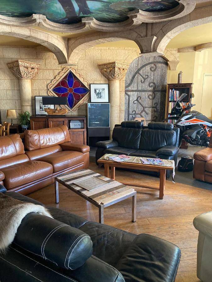 Maison d’hôte pour 5 personnes, avec vue et terrasse, animaux acceptés à Vic-sur-Cère - 4