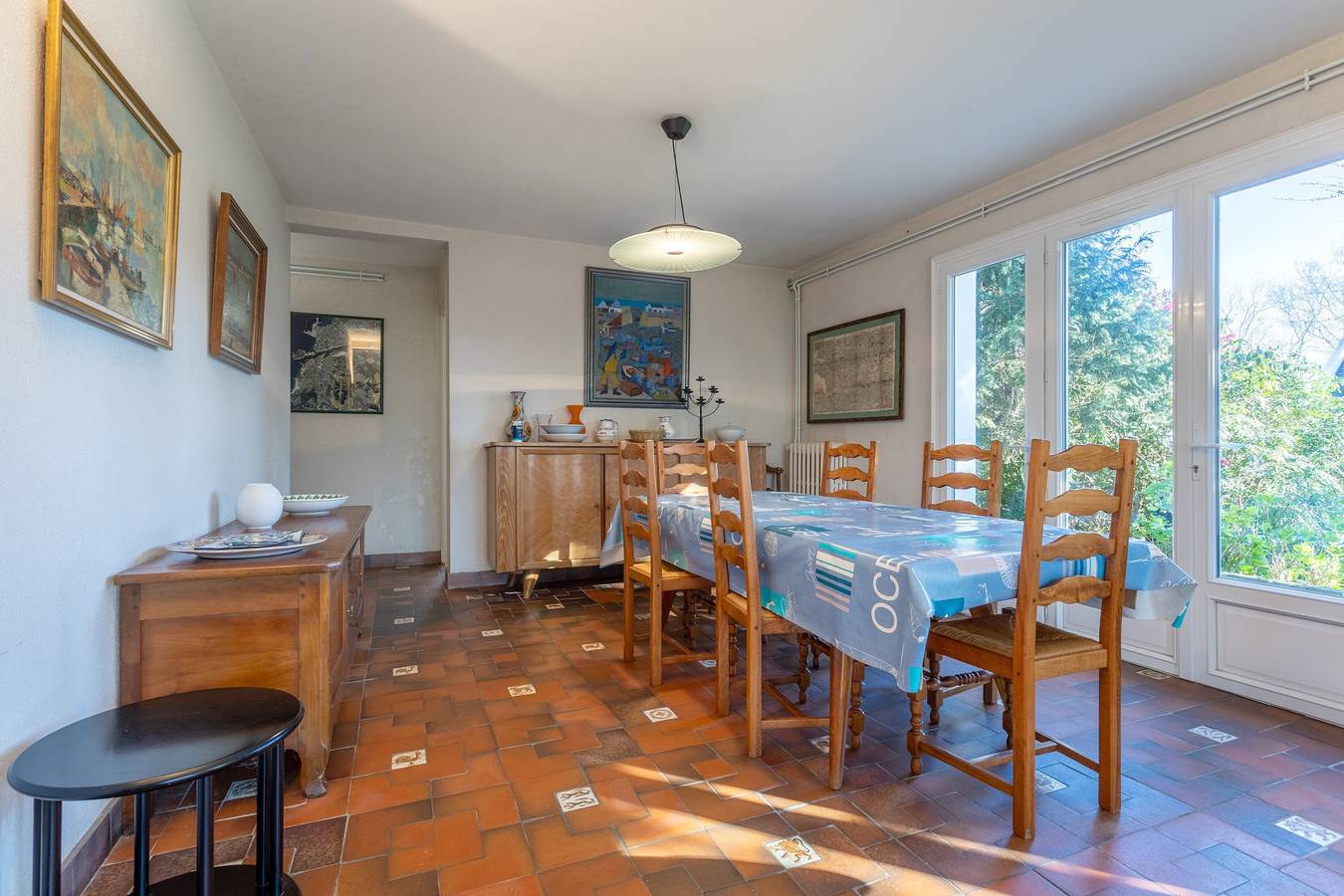 Holiday Home 'Grande Maison Familiale' with Private Terrace and Private Garden in Douarnenez, Iroise