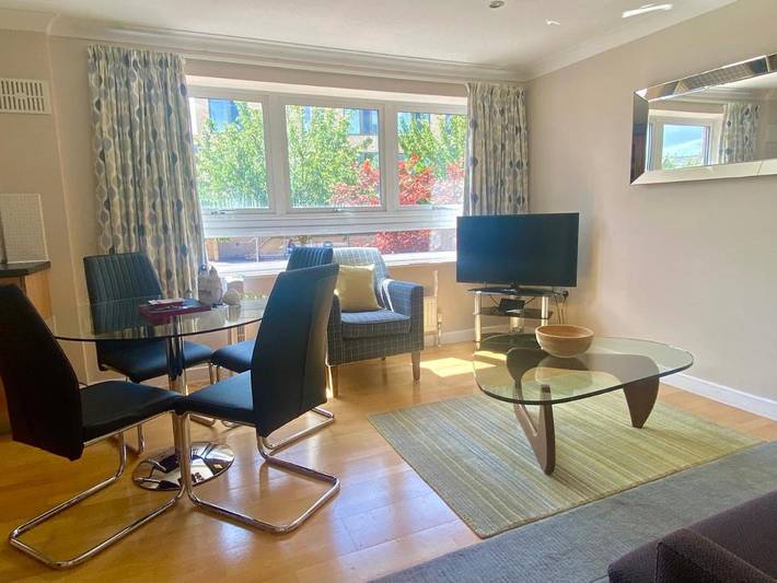 Apartment for 4 people, with pets in Cambridge