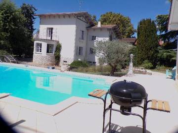 Maison d’hôte pour 3 personnes, avec jardin ainsi que piscine et vue à Sainte-Livrade-sur-Lot