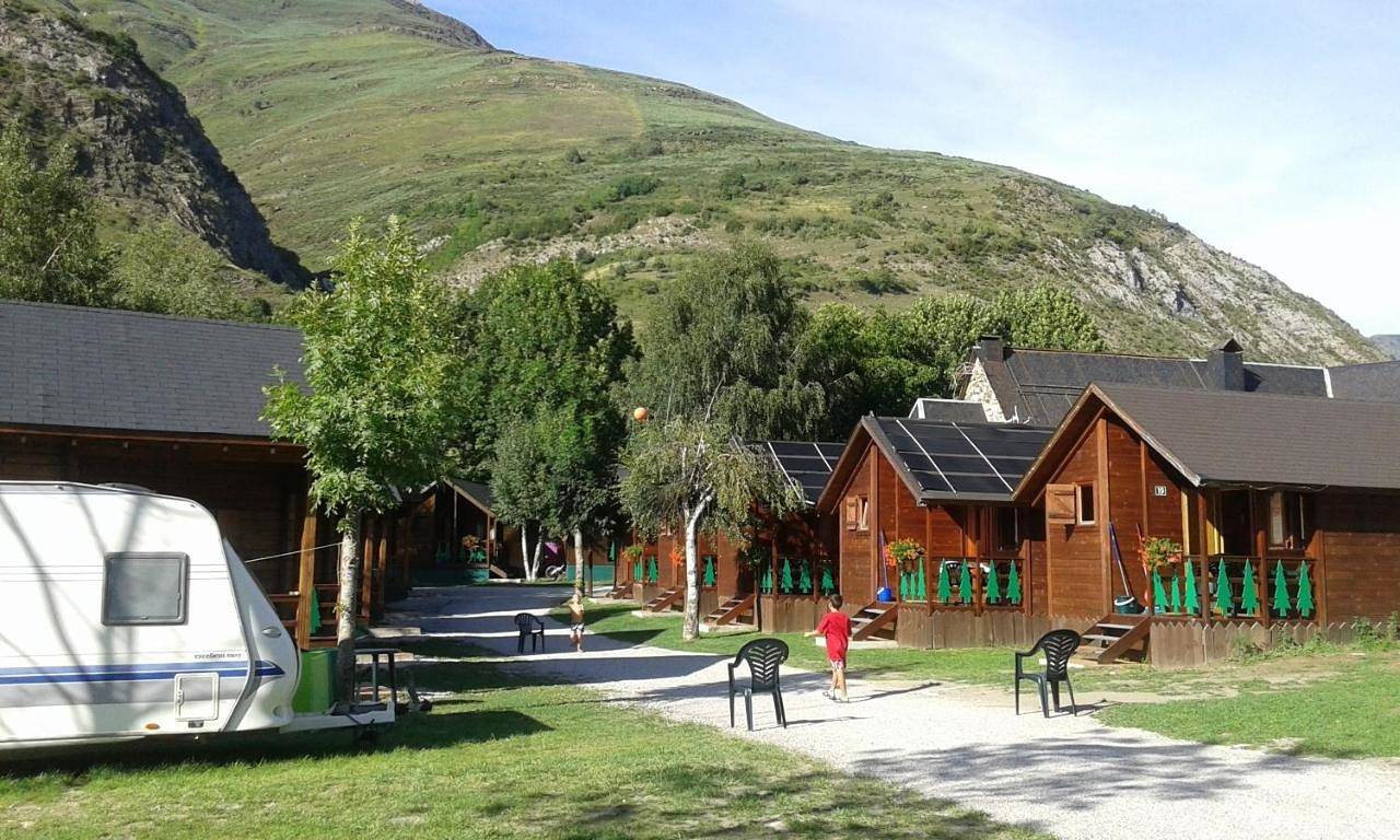 Camping Era Yerla D'arties in Arties, Alto Arán