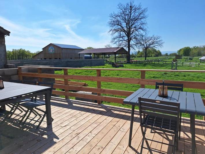 Appartement de vacances pour 10 personnes, avec Balcon et Terrasse ainsi que Jardin et Vue
