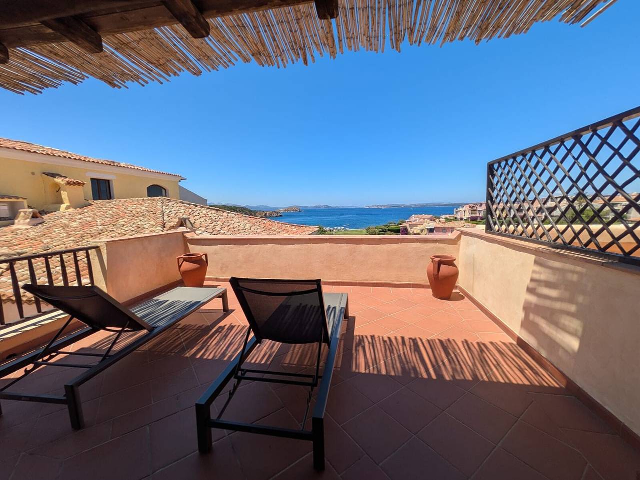 Ganze Wohnung, Meerblick in Cala del Faro – Porto Cervo in Capo Ferro, Arzachena
