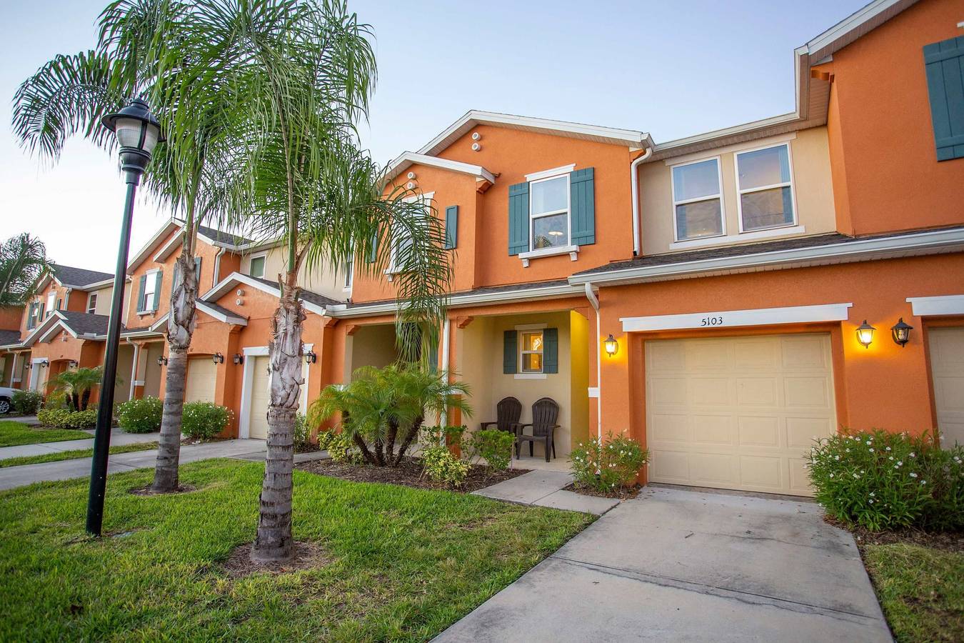 Entire apartment, Family Friendly 4 Bd w Gameroom near Disney 5103 in Osceola County