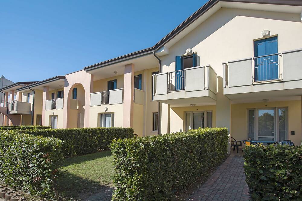 La Quercia by Interhome in Porto Santa Margherita, Caorle