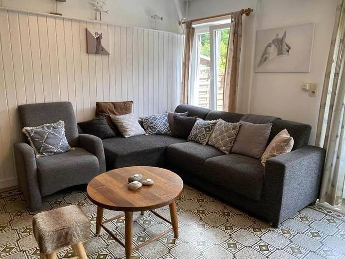 Location de vacances pour 6 personnes, avec jardin et vue dans Mouzaive - 2
