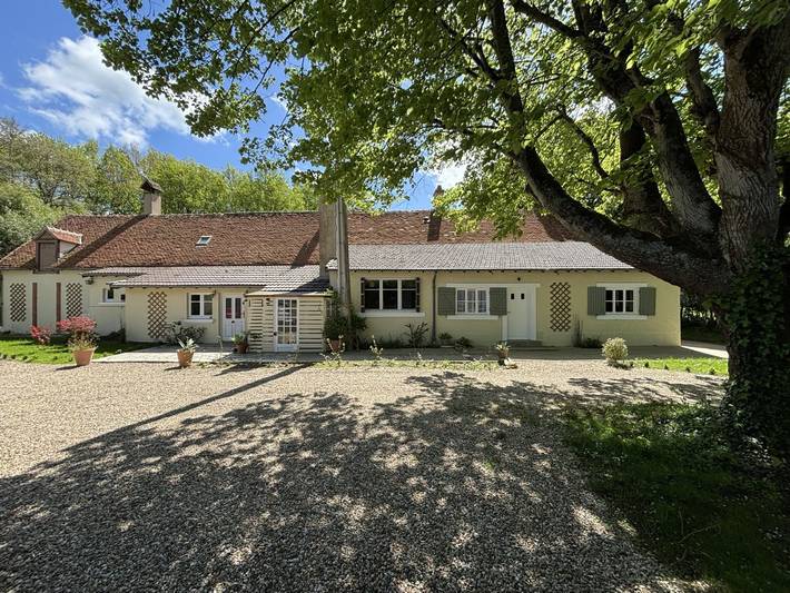 Chambre d’hôte pour 3 personnes, avec jardin dans Saint-Amand-Montrond - 2