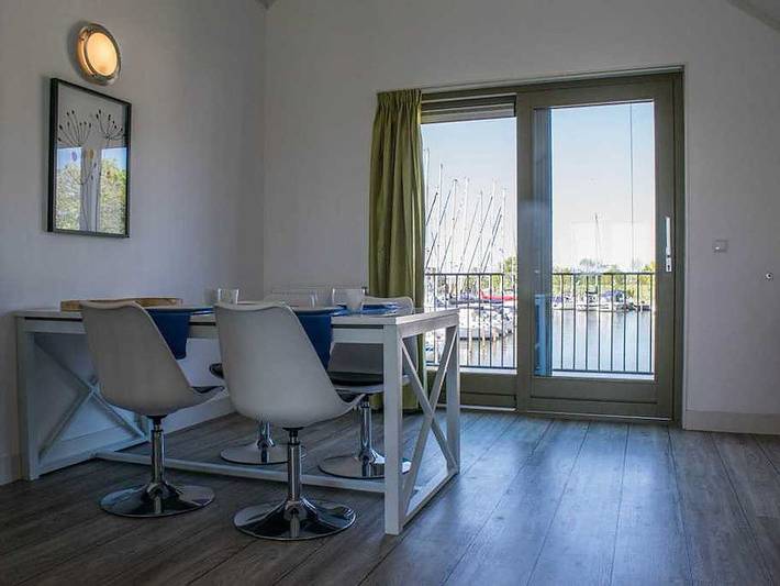 Ferienhaus für 4 Personen, mit Terrasse und Balkon/Terrasse in Stavoren - 4