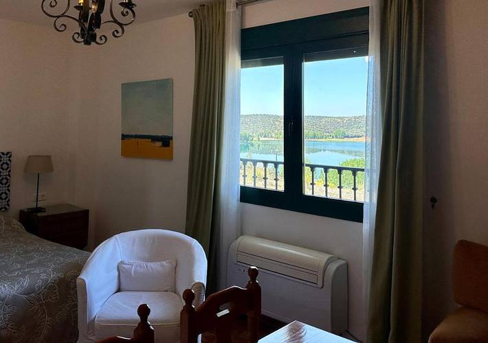 Aparthotel para 3 personas, con vistas al lago y vistas, Se admiten mascotas en Parque natural de las Lagunas de Ruidera - 3