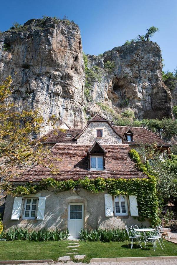 Logis Hôtels - Hôtel Restaurant Domaine Les Falaises in Martel, Lot
