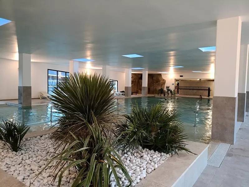 Mobil Home Aqua Aire acondicionado 3 estancias 4/6 personas Terrace Semi-covered +Tv in Savignac-les-Ormeaux, Pirineos franceses