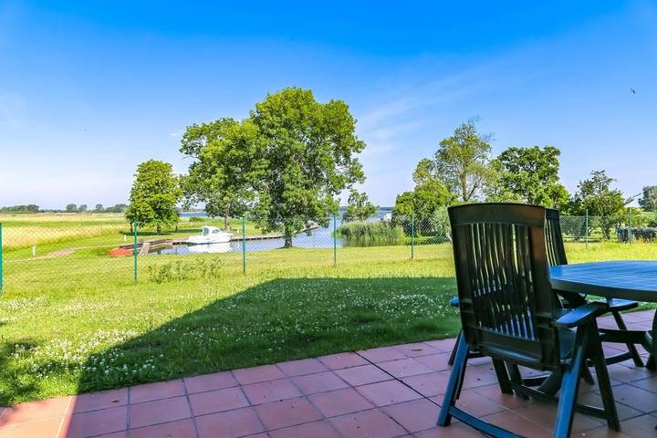 Ferienwohnung für 4 Personen, mit Terrasse, mit Haustier in Mellenthin