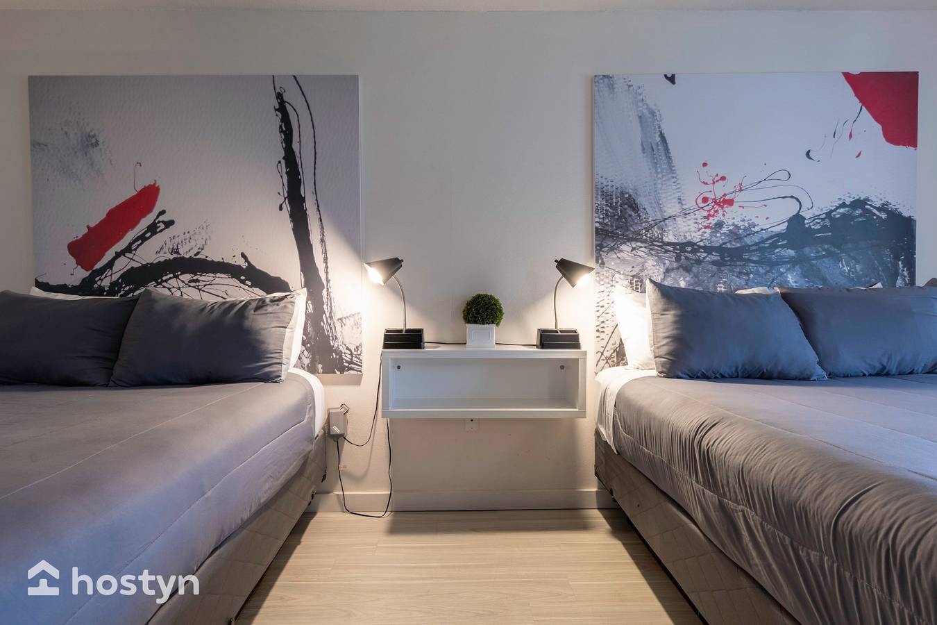 Entire apartment, Cozy Family Suite for 4 - Free Disney Shuttle in Osceola County