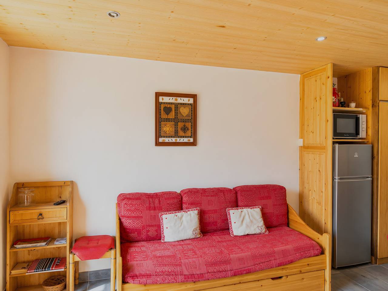 Ganze Wohnung, Ferienwohnung "Le Génépi" mit Bergblick, Balkon und Wlan in Bellentre, La Plagne-Tarentaise