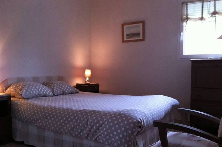 Location de vacances pour 10 personnes, avec terrasse et jardin dans Lerat - 2