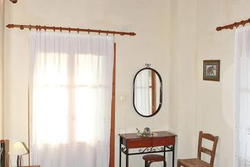 Villa for 7 People in Skopelos, Decentralized Administration of Thessaly - Central Greece, Photo 2