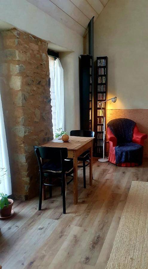 Location de vacances pour 3 personnes, avec jardin dans Gouffre de Plougrescant - 4