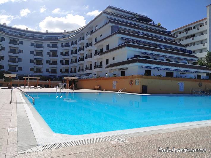 Gîte pour 4 personnes, avec Terrasse et Piscine à Puerto de Santiago