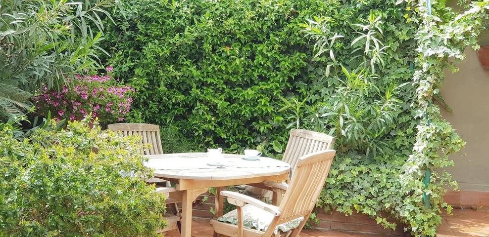 Casa vacanza per 6 persone, con Terrazza e Giardino a Patiolla