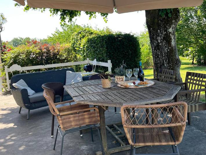 Location de vacances pour 6 personnes, avec Terrasse ainsi que Jardin et Piscine à Massugas - 4
