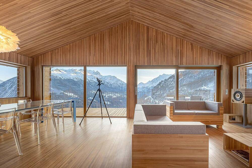Exclusief designchalet op 1.800 meter, 4-6 personen, nieuw gebouw, boven Törbel in Törbel, Walliser Alpen
