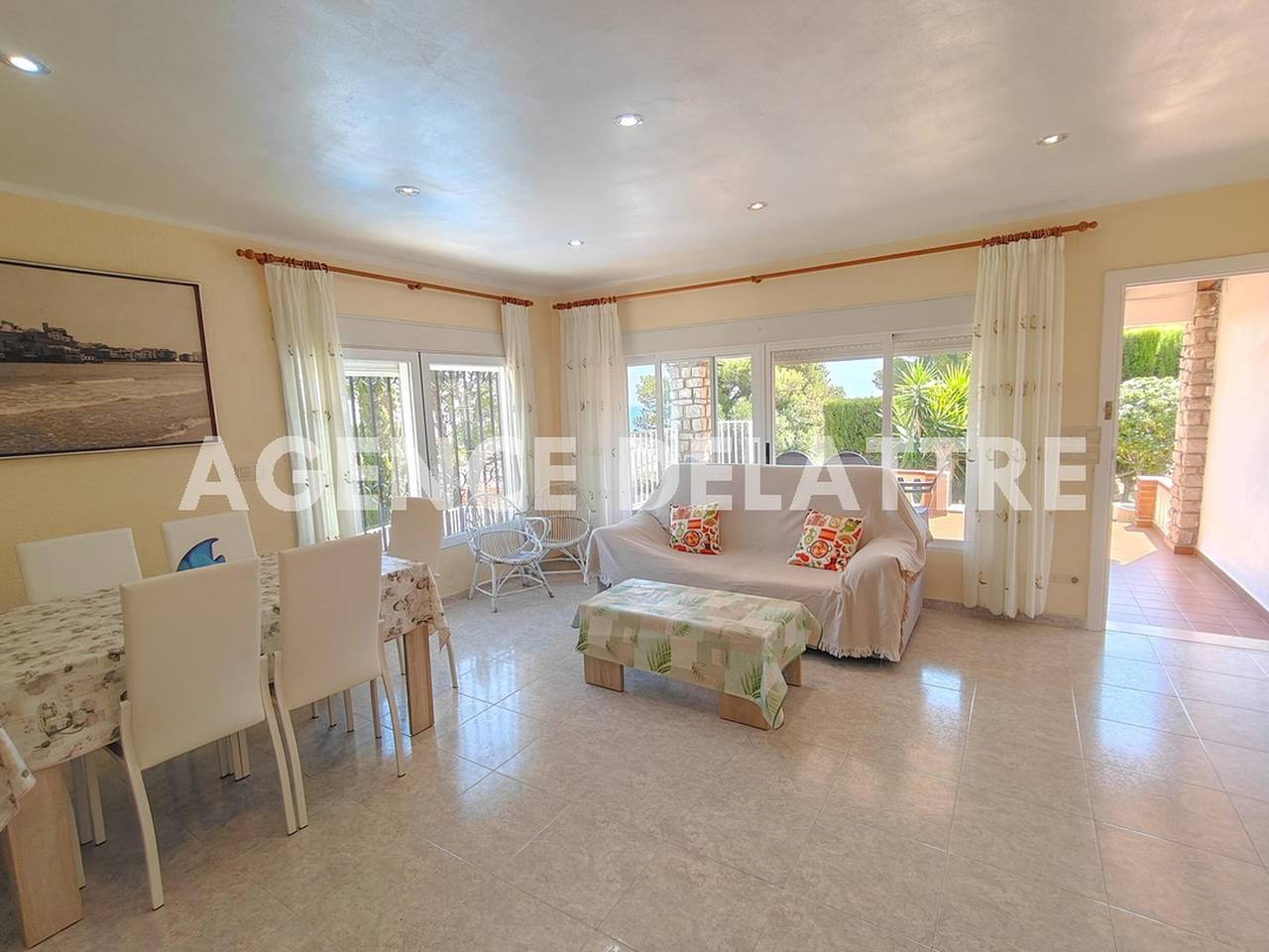 Sonnige Villa mit privatem Pool & Wifi, 3 Schlafzimmer in Peñiscola, Costa del Azahar