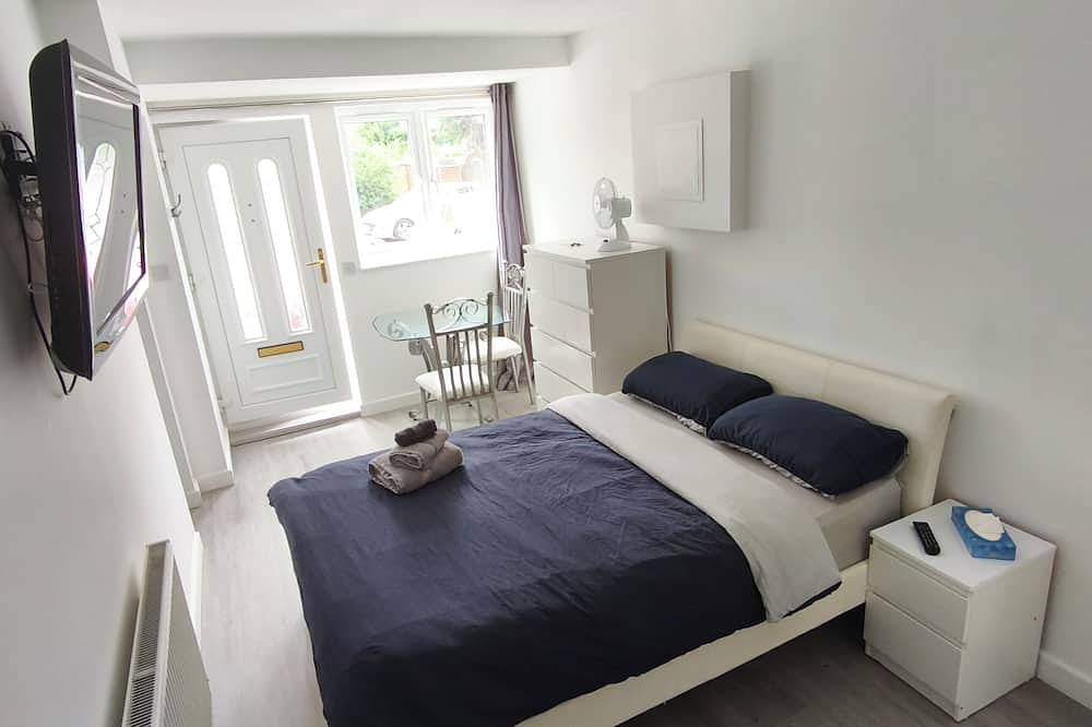 Ganze Wohnung, Helle und elegante Studio-Wohnung in Chelmsford, Essex
