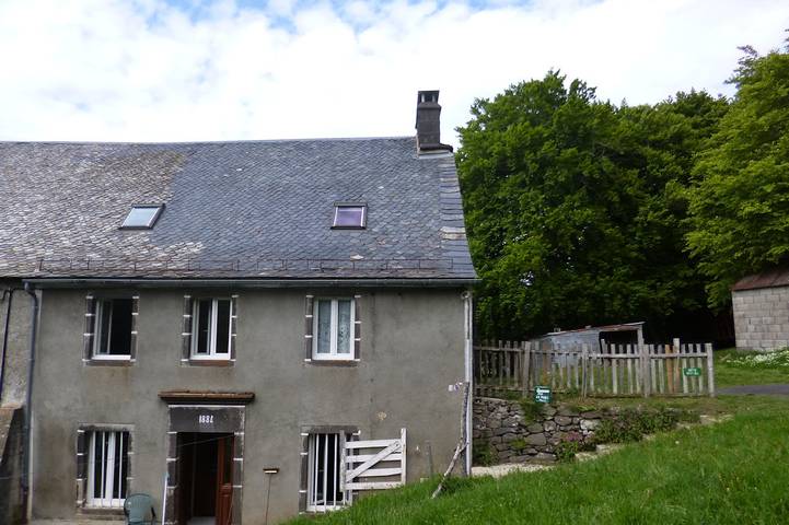 Gîte pour 4 personnes, avec jardin et terrasse, animaux acceptés à Laguiole