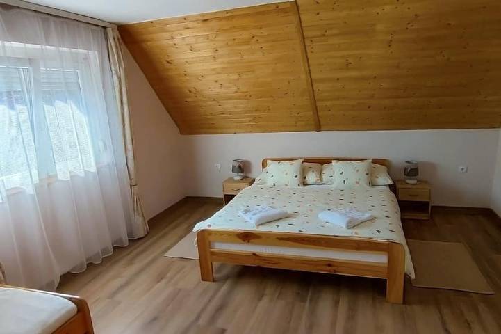 Ganze Wohnung, Charming 2-bedroom, family friendly cottage in Miskolc at the Bükk Mountains in Mischkolz, Borsod-Abaúj-Zemplén megye