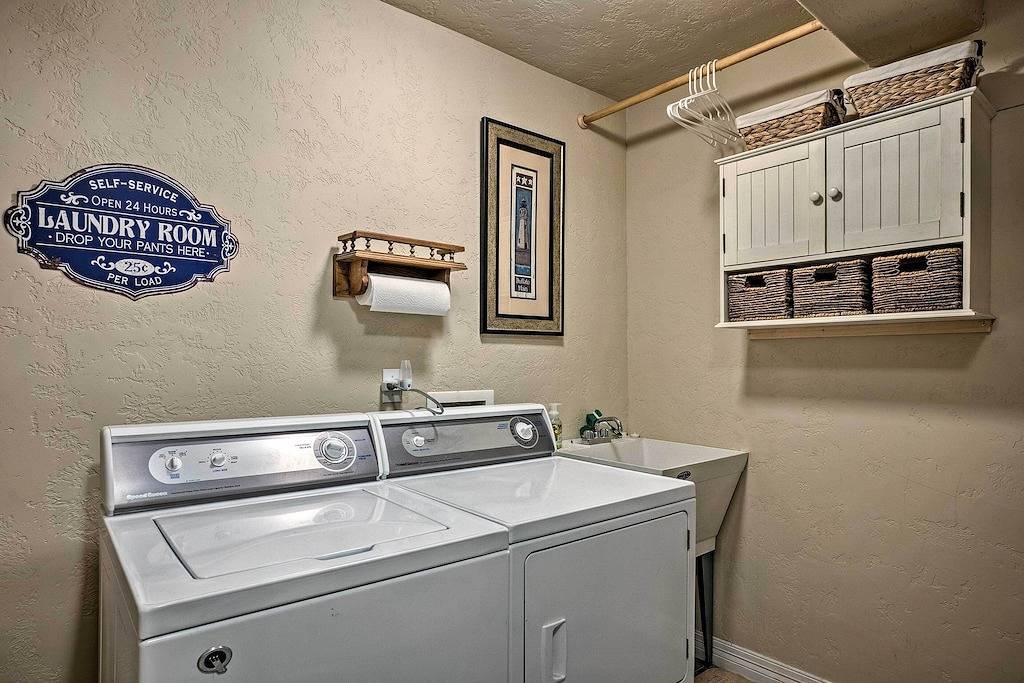 Quiet Waterfront Escape w/ Hot Tub & Beach Access! in Gold Beach, Curry County